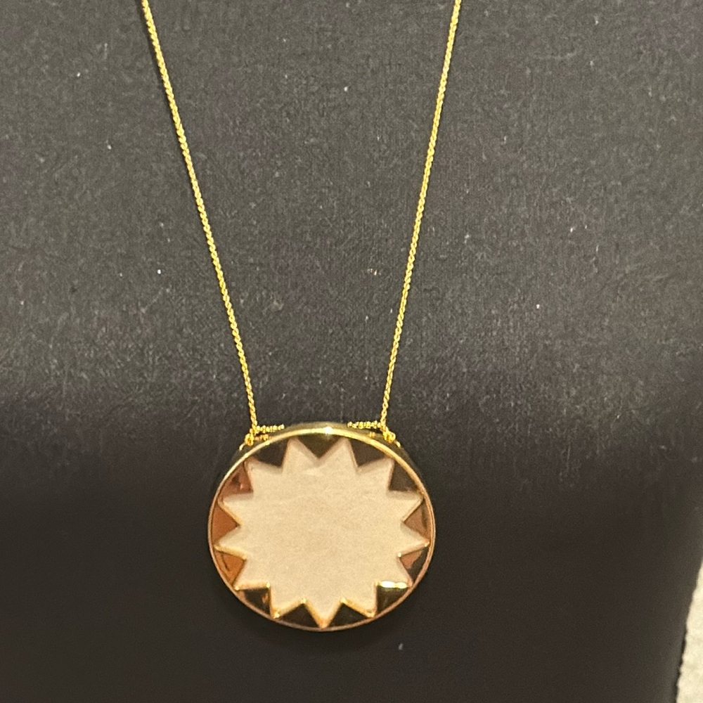House of Harlow 1960 Womens Gold Tone Chain Leather Medallion Pendant Necklace